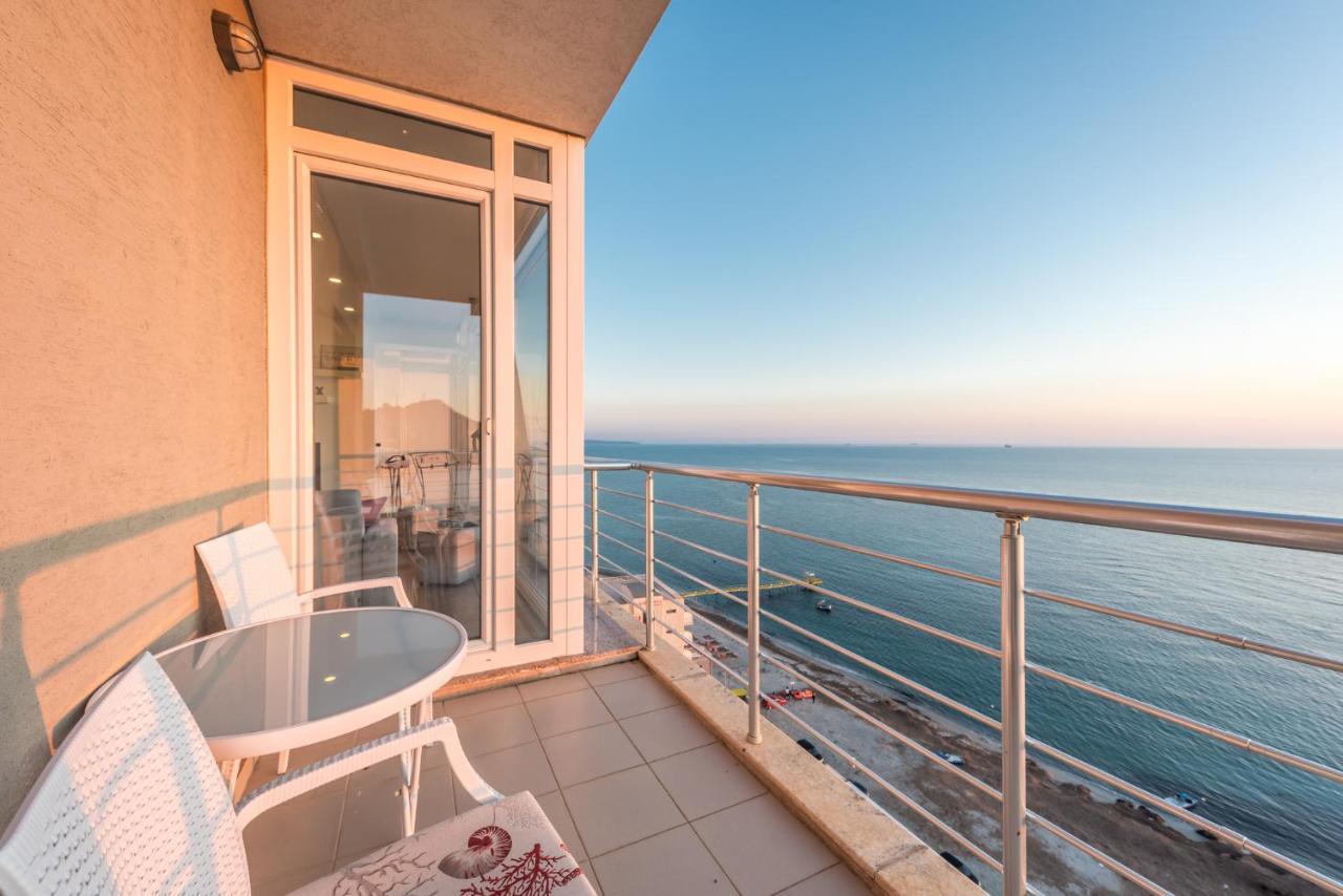 Blue Heaven -Full Sea View Brand New Apartment Durrës Buitenkant foto