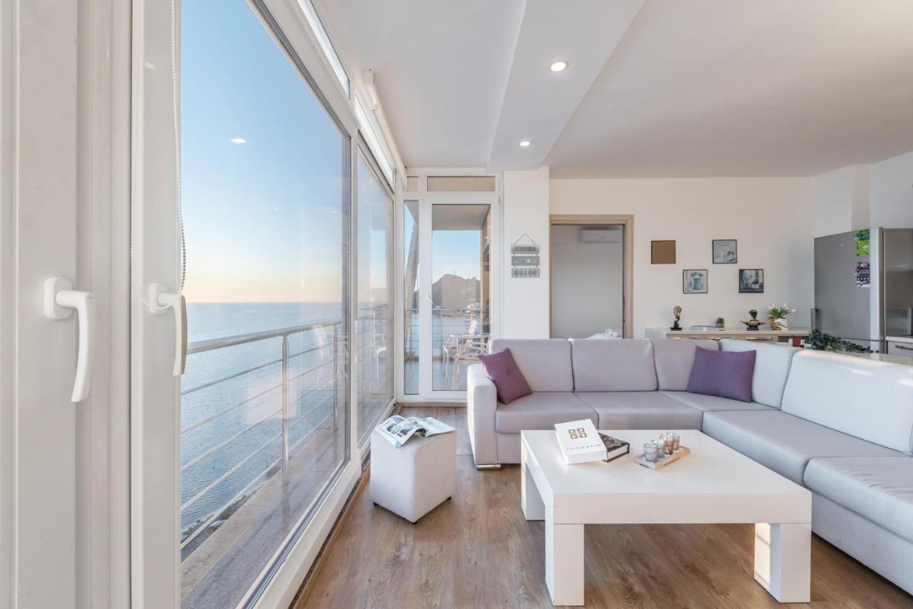 Blue Heaven -Full Sea View Brand New Apartment Durrës Buitenkant foto