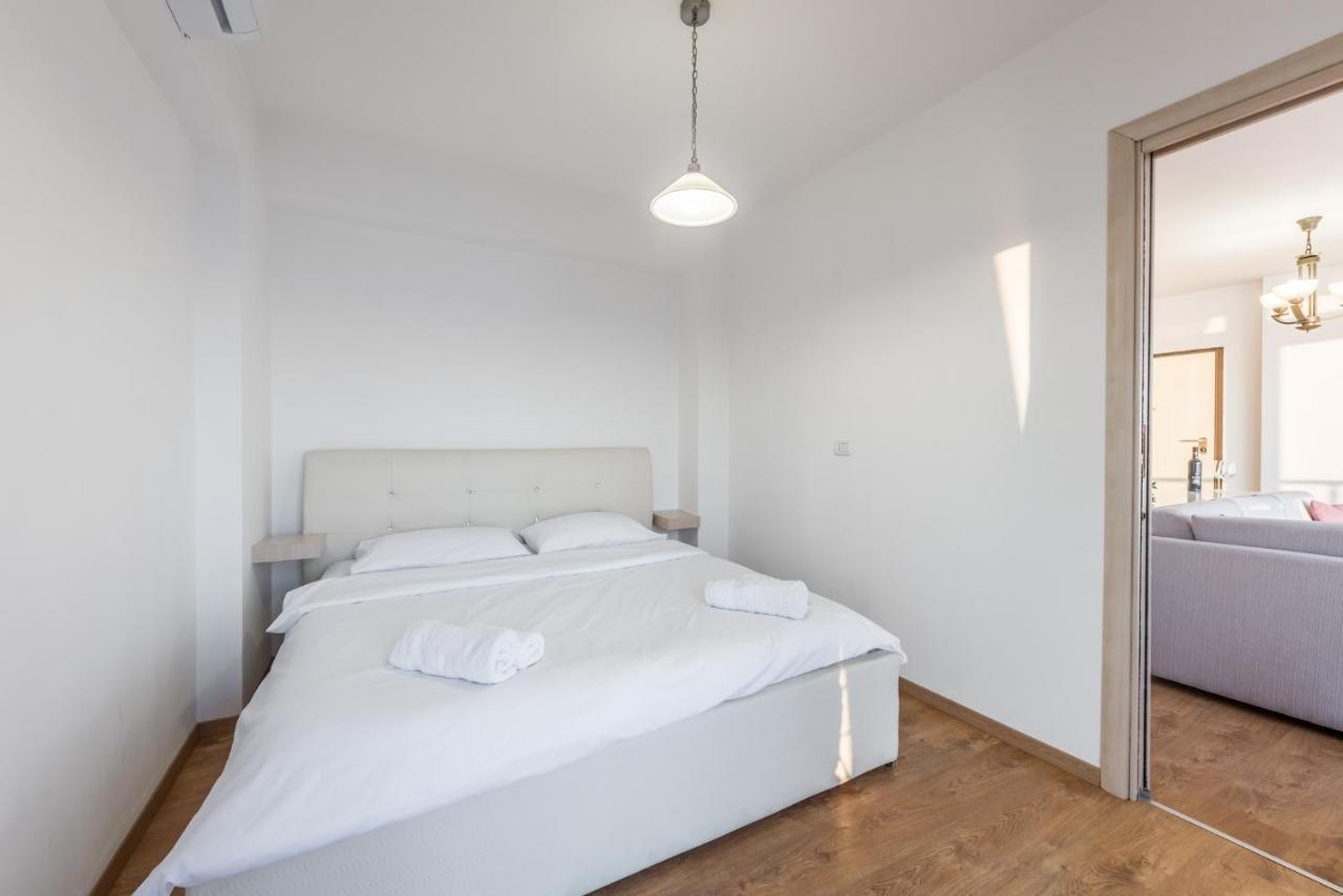 Blue Heaven -Full Sea View Brand New Apartment Durrës Buitenkant foto
