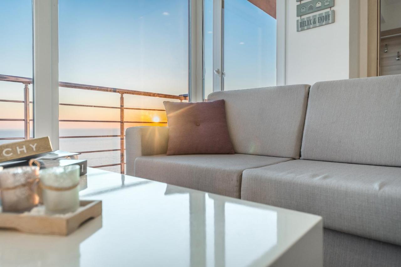 Blue Heaven -Full Sea View Brand New Apartment Durrës Buitenkant foto